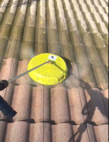 roof cleaning service near me